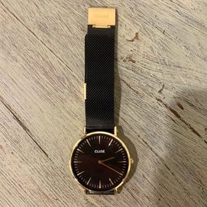 Cluse Women’s Mesh Watch